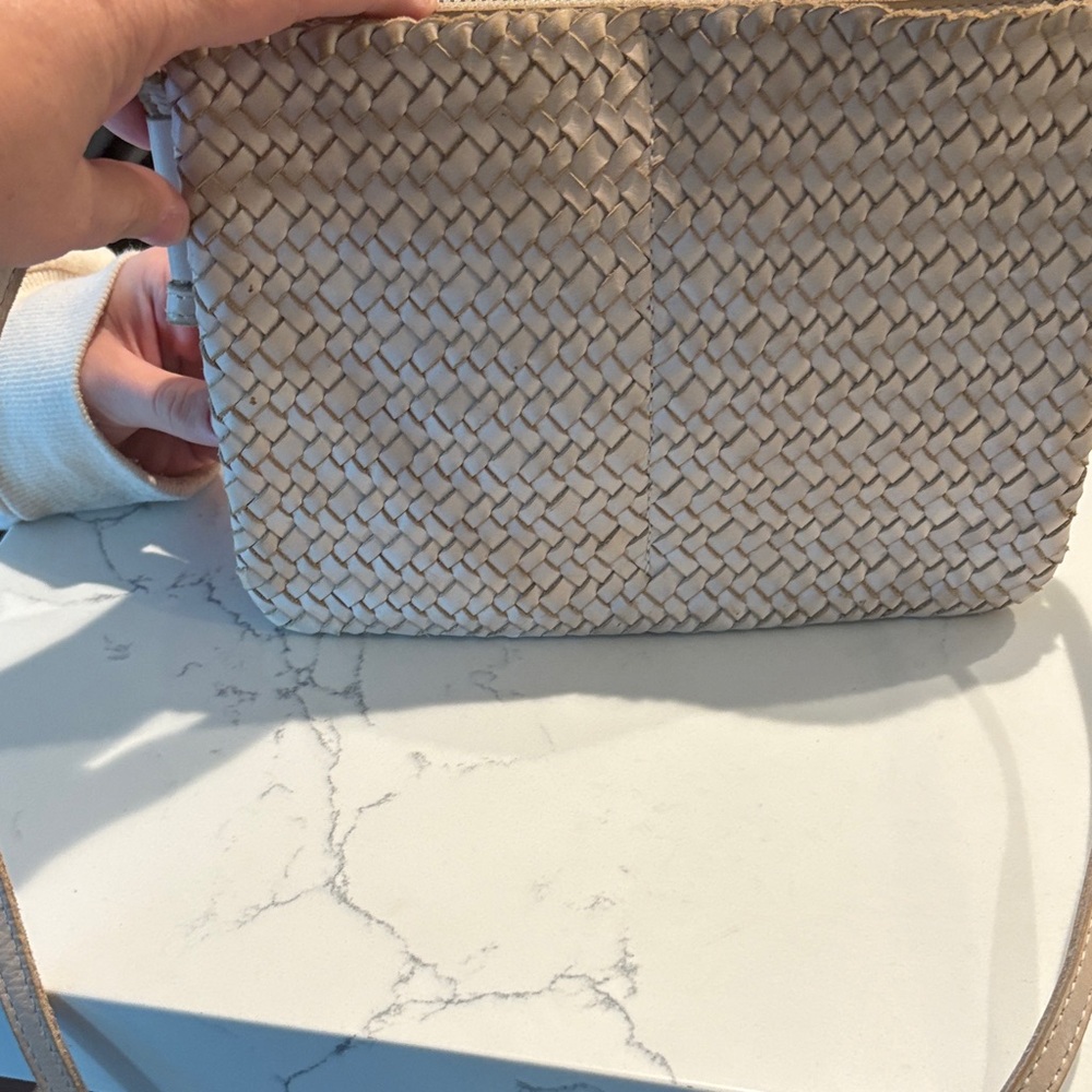 Madewell Woven Crossbody Bag in Tan
